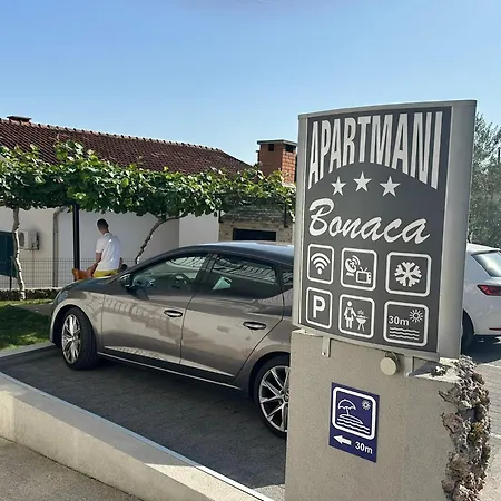 Bonaca *